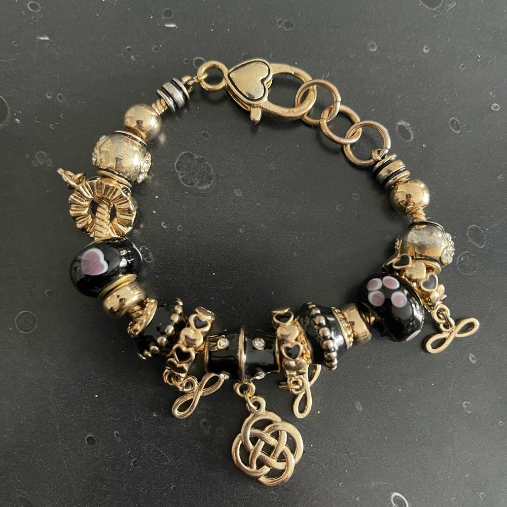 Landau Gold and Black Beaded Bracelet